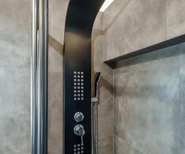 El Cielo Where Luxury Meets The Sky * 칼라마타