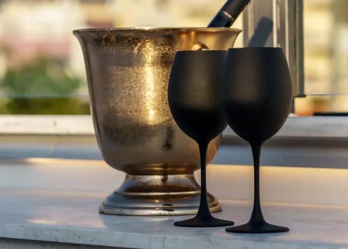 El Cielo Where Luxury Meets The Sky 아파트