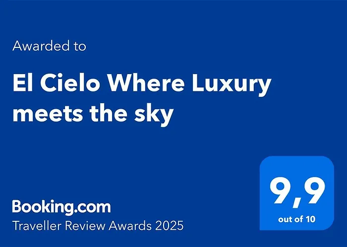 아파트 El Cielo Where Luxury Meets The Sky 칼라마타